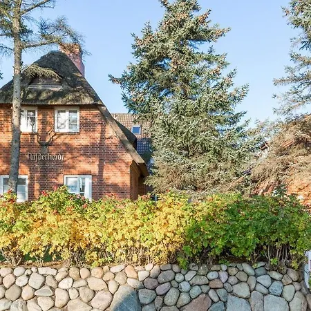 Apartment Ruem Hart Westerland